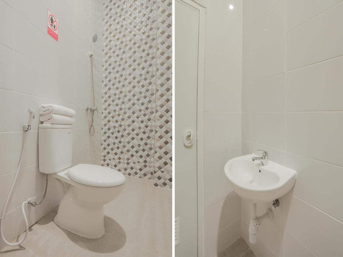 Super Oyo Capital O 90336 Olive Guest House Surabaya Esterno foto